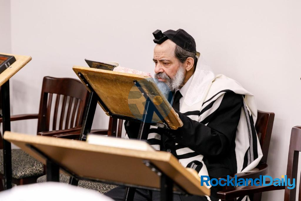 Keksa ayollarning buzuq suratlari Jinsiy aloqada qozoq qiz